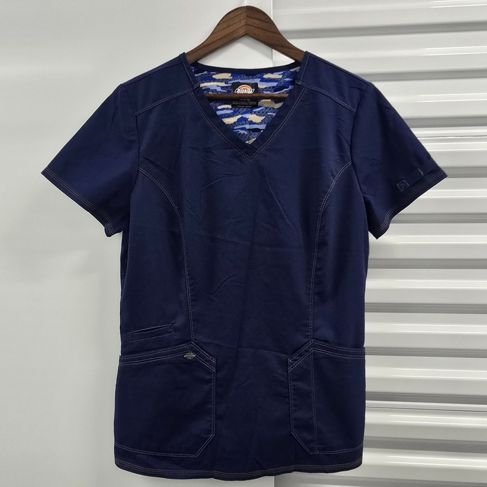Dickies Scrub Top Women's Medium Navy Blue V-Neck Utility Medical‎ Uniform